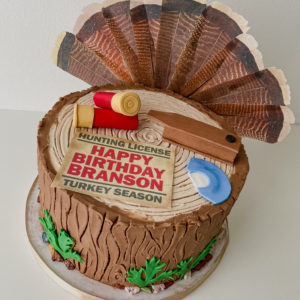 Turkey hunting birthday cake